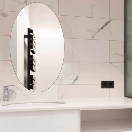 Safe & Stylish Oval Bathroom Mirror – Unbreakable Design